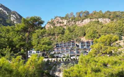 Ramitos Hotel · 3