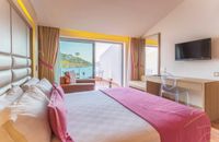 Standard Sea View Room