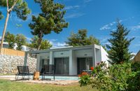 Family Villa with Private Pool and Mountain View