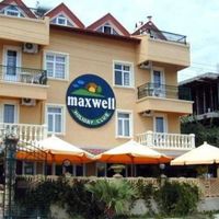 Maxwell Holiday Club