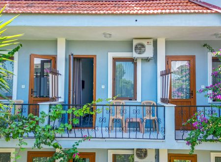 turkey/mugla/ortaca/yenidogapansiyon75fa095f.jpg