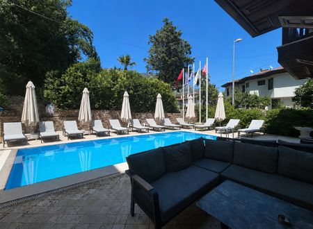 turkey/mugla/ula/iskelemotelakyaka8410b27b.jpg