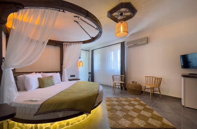 turkey/mugla/ula/limonapartd3d92da6.jpg