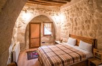 Room 5 Standard Stone Family Room