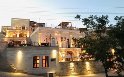 Capp Royal Cave Hotel · 2