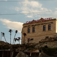 Cave Art Hotel