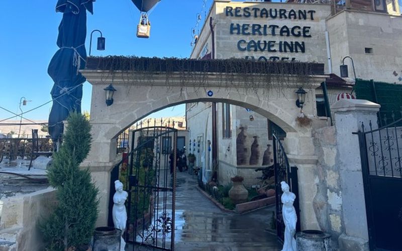 Heritage Cave Inn Hotel · 1