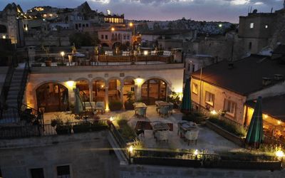 Caftan Cave Suites · 2