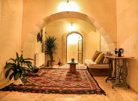 turkey/nevsehir/kapadokya/cornerincappadocia1184ffbd.jpg