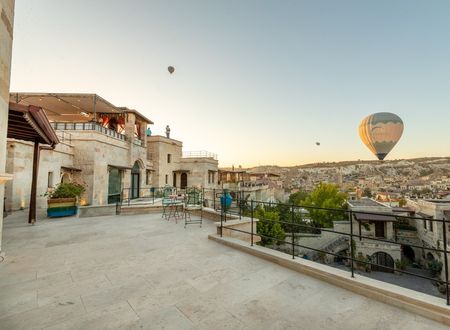 turkey/nevsehir/kapadokya/doorsofcappadocia92ac4f19.jpg
