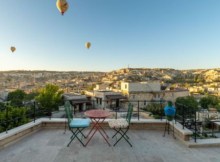 turkey/nevsehir/kapadokya/doorsofcappadociaec103296.jpg