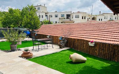 Grape Village House · 3
