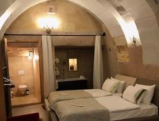 Cave Suite