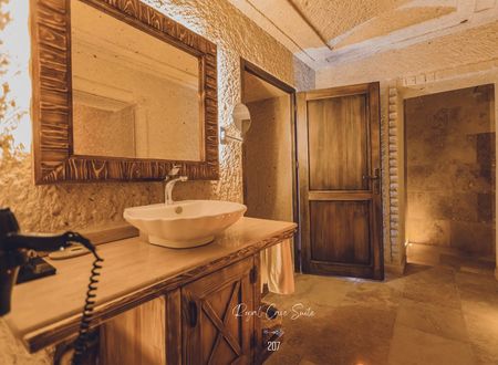 turkey/nevsehir/ninocavesuites8dc4c036.jpg