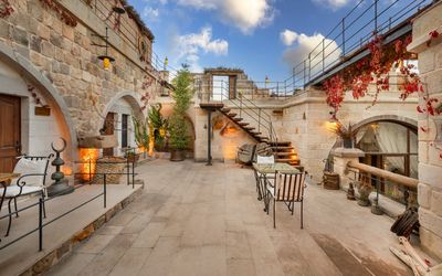 The Rupestral House · 5