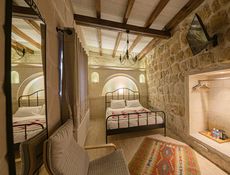 Standart Cave Room