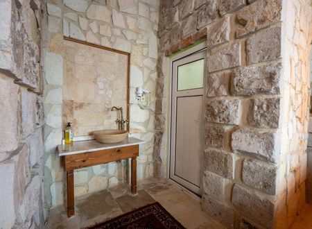 turkey/nevsehir/urgup/crazyhorsepansiyoncdcf8fe5.jpg