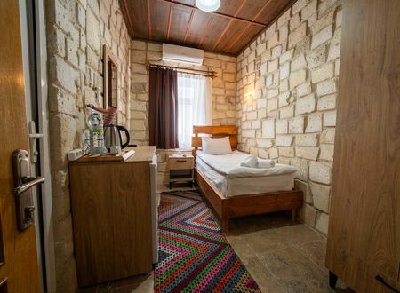 turkey/nevsehir/urgup/crazyhorsepansiyond1d073bb.jpg