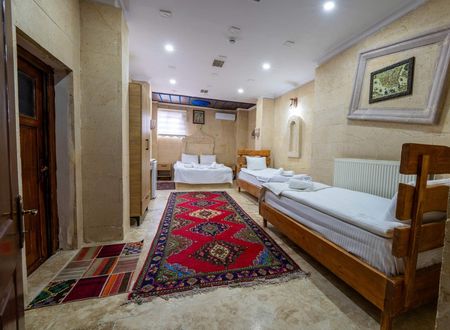 turkey/nevsehir/urgup/crazyhorsepansiyond8973e59.jpg