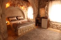 Deluxe Suite with Balcony - Kale Manzara