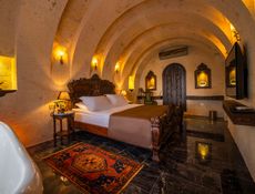 Junior Cave Suite Double with Bathtub
