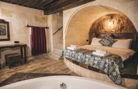 DUBLEX JACUZZI ROOM-102