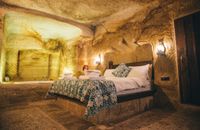 Cave Superior Jakuzi Room - 7