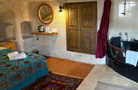 SÜİT CAVE ROOM (jacuzzi) (106)