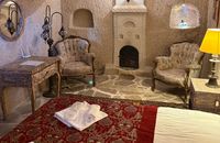 DELUXE FAMİLY CAVE ROOM JAKUZİLİ (105)