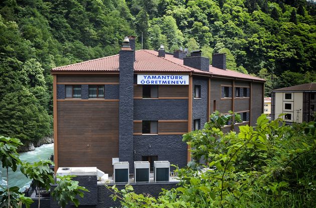 turkey/rize/4-yamanturkogretmenevi.jpg