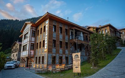 Altıparmak Otel · 2