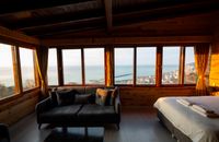 Pokój rodzinny typu Deluxe z widokiem na morze i miasto – 111