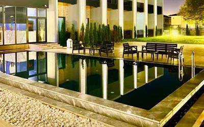 Hotel Bonvie · 4
