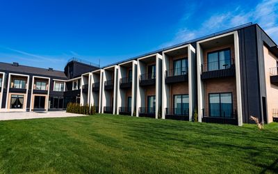 Hotel Bonvie · 3