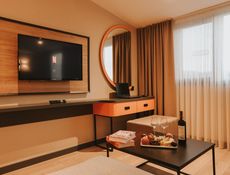 Suit room
