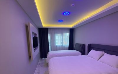 İzmirli Otel · 2