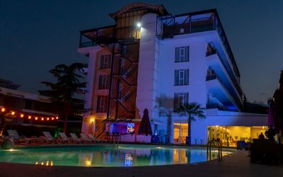 MOX Hotel Wellness & Spa · 4