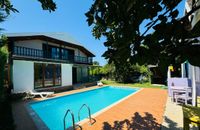 Вила - дуплекс със собствен басейн