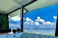Infinity Suite Room