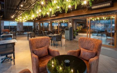 Luxon Hotel · 3