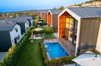 Trio Suite Jakuzi Villa