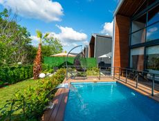 Trio Villa