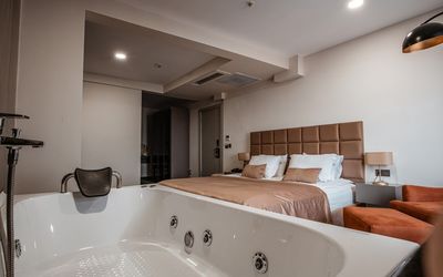 Daric Hotels · 3