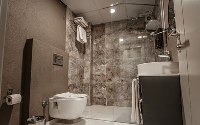 Daric Hotels · 5