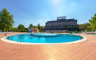 Hilas Thermal Resort&Spa Aquapark · 4