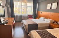 Connection Room With Sea View