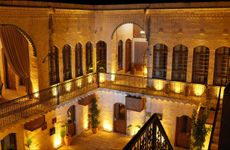 turkey/sanliurfa/eyyubiye/stonehousebycevahirb3085d11.jpg