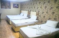 Üç Kişilik Oda