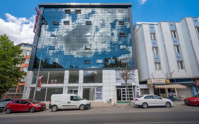 Çorlu Dem Hotel · 1