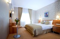 ROOM FOR 2 PERSONS